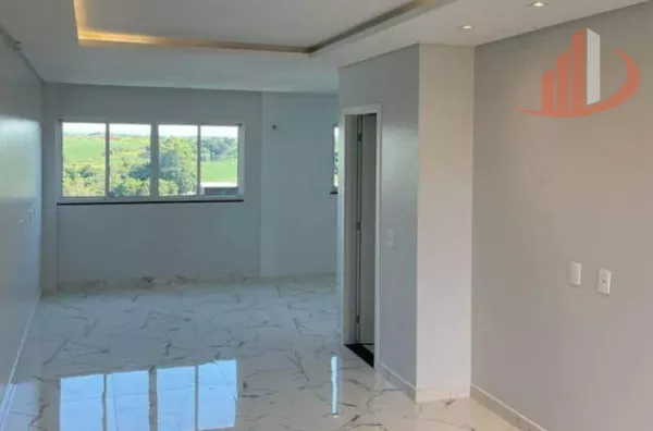 CASA COM 170m² EM FRANCISCO BELTRÃO/PR