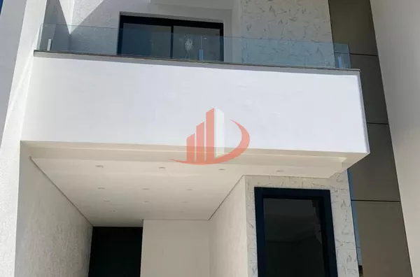 SOBRADO COM 165m² NO BAIRRO FRARON EM PATO BRANCO/PR - Foto 4