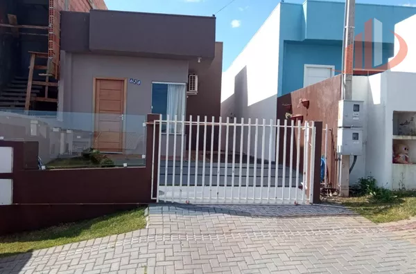 CASA COM 56,42m² NO BAIRRO FRARON EM PATO BRANCO/PR