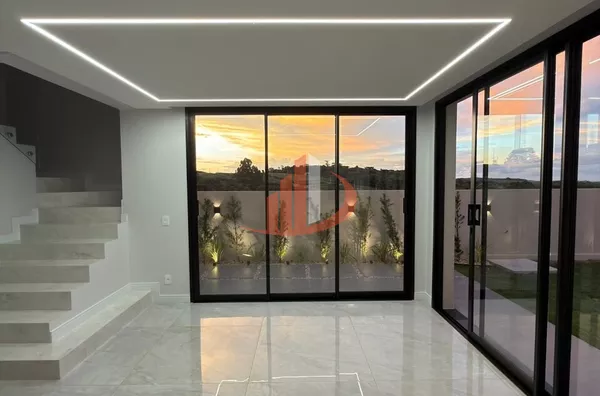 SOBRADO ALTO PADRÃO, COM 150m², NO BAIRRO SÃO LUIZ, PRÓXIMO AO SHOPPING, EM PATO BRANCO/PR - Foto 8