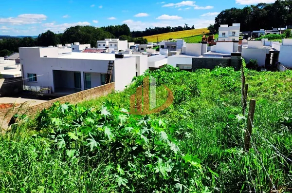 VENDE-SE TERRENO NO BAIRRO VILA MATILDE EM PATO BRANCO!