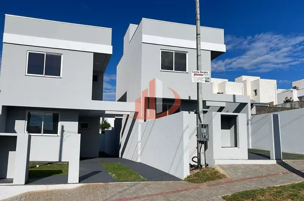 SOBRADO COM 80m² PARA VENDA NO BAIRRO FRARON EM PATO BRANCO/PR