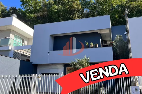 SOBRADO COM 99,55m² À VENDA NO FRARON EM PATO BRANCO/PR