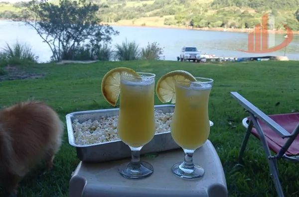 CASA NO ALAGADO DE MANGUEIRINHA À VENDA