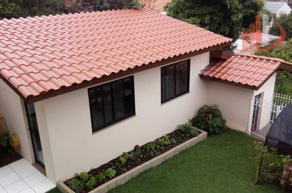 CASA NO BAIRRO MENINO DEUS, COM 211m² EM PATO BRANCO/PR