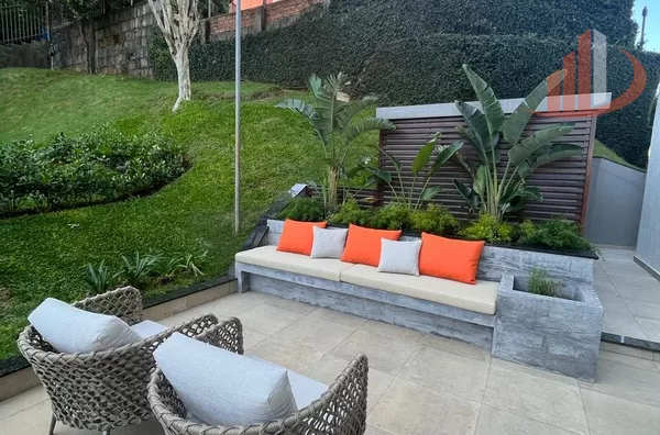 VENDE-SE APARTAMENTO NO CENTRO DE PATO BRANCO!