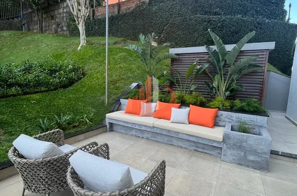 VENDE-SE APARTAMENTO NO CENTRO DE PATO BRANCO!