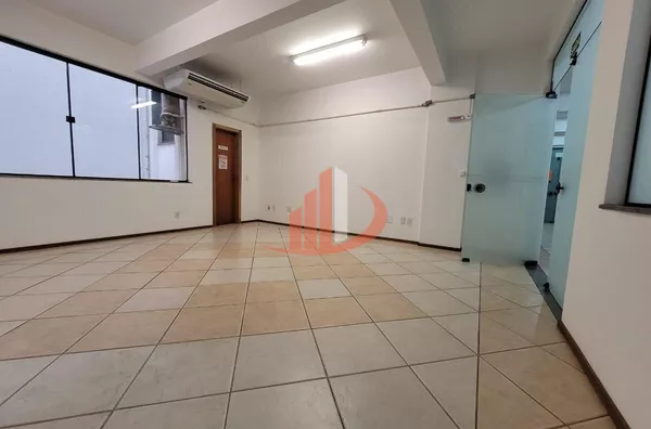 SALA COMERCIAL COM 45M² PARA LOCAÇÃO NO CENTRO DE PATO BRANCO/PR - Foto 7
