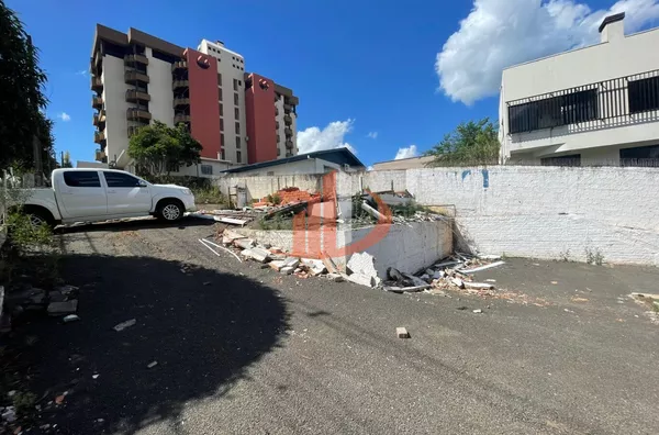 TERRENO PARA LOCAÇÃO COM 725,20m² NO CENTRO DE PATO BRANCO/PR - Foto 12
