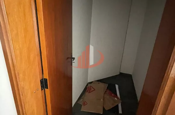 SALA COMERCIAL COM 180m² NO CENTRO DE PATO BRANCO PARA LOCAÇÃO - Foto 13