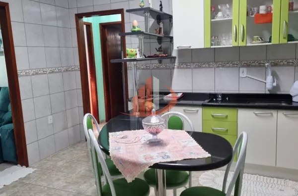 CASA COM 100m² E TERRENO DE 550m² NO BAIRRO PAGNONCELLI EM PATO BRANCO/PR - Foto 15