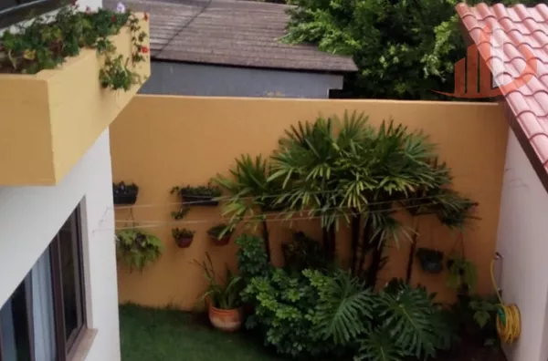 CASA NO BAIRRO MENINO DEUS, COM 211m² EM PATO BRANCO/PR