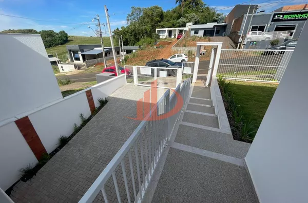 CASA COM 116,45m² À VENDA, BAIRRO PAGNONCELLI, PATO BRANCO/PR