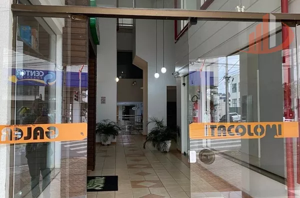 SALA COMERCIAL COM 45M² PARA LOCAÇÃO NO CENTRO DE PATO BRANCO/PR