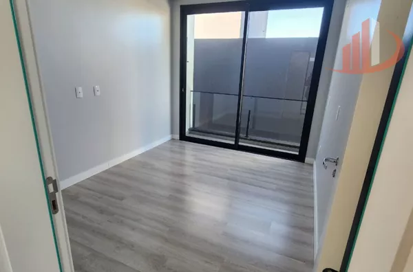 SOBRADO COM 170m² NO PARQUE DO SOM EM PATO BRANCO/PR