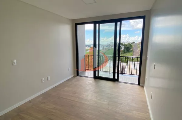 SOBRADO TRIPLEX PARA LOCAÇÃO NO BAIRRO FRARON/PR - Foto 28