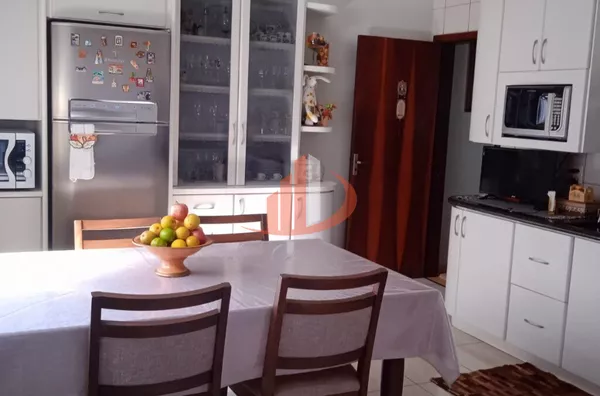CASA COM 390m² NO BAIRRO LA SALLE EM PATO BRANCO/PR - Foto 36