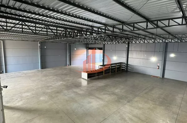 BARRACÃO COM 564m² NO BAIRRO FRARON EM PATO BRANCO/PR - Foto 15