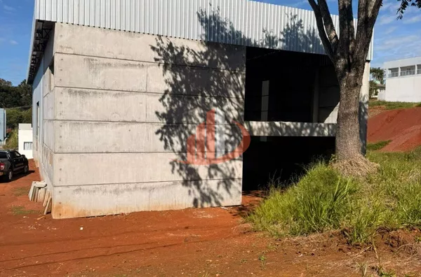 BARRACÃO COM 500m² PARA LOCAÇÃO NO BAIRRO AEROPORTO EM PATO BRANCO/PR