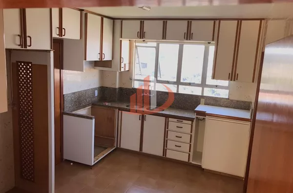 APARTAMENTO COM 221,47 m2 NO BAIRRO BRASÍLIA EM PATO BRANCO/PR - Foto 32
