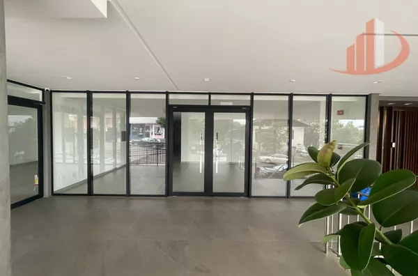 SALA COMERCIAL NO ED. SHYRAH COM 231,29m² PARA LOCAÇÃO EM PATO BRANCO/PR