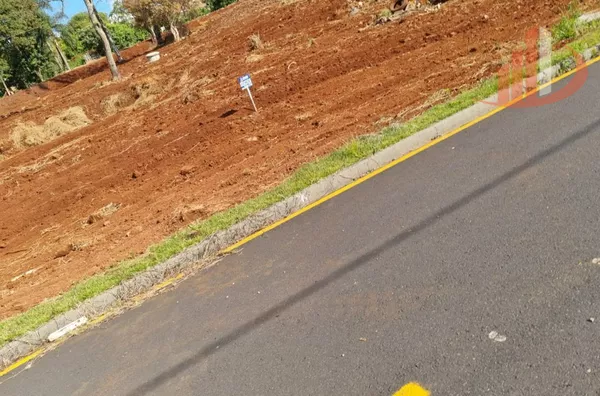 TERRENO COM 456,05 m2 NO BAIRRO PAGNONCELLI EM PATO BRANCO/PR