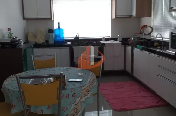 CASA NO ALAGADO DE MANGUEIRINHA À VENDA