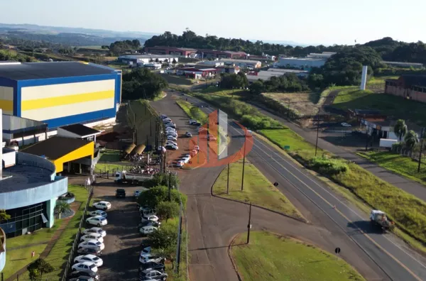 BARRACÃO COM 1700m² LOCALIZADO NA BR 158 EM PATO BRANCO-PR - Foto 5