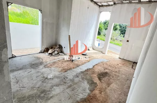 CASA COM 85m² NO BAIRRO AEROPORTO, EM PATO BRANCO/PR