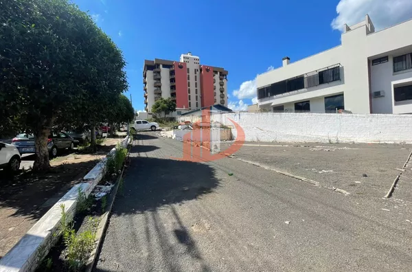 TERRENO PARA LOCAÇÃO COM 725,20m² NO CENTRO DE PATO BRANCO/PR - Foto 9