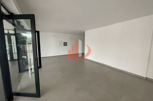 SALA COMERCIAL NO ED. SHYRAH COM 231,29m² PARA LOCAÇÃO EM PATO BRANCO/PR - Foto 6