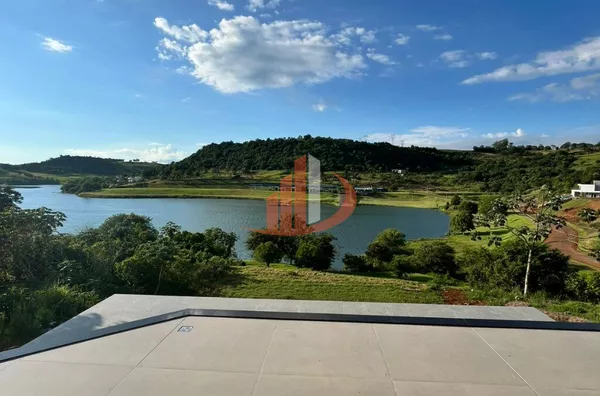 CASA À VENDA NO ALAGADO DE SÃO JORGE D'OESTE/PR