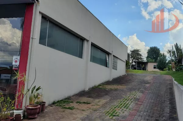 SALA COMERCIAL COM 320M² PARA LOCAÇÃO NO CENTRO DE PATO BRANCO/PR