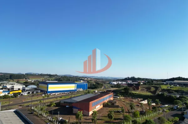 BARRACÃO COM 1700m² LOCALIZADO NA BR 158 EM PATO BRANCO-PR - Foto 6