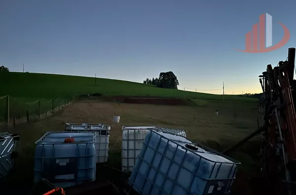 VENDE-SE CHÁCARA NA CIDADE DE PATO BRANCO!