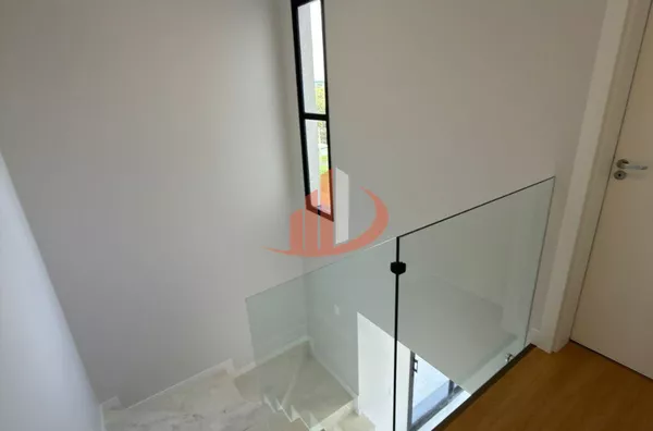 SOBRADO ALTO PADRÃO, COM 150m², NO BAIRRO SÃO LUIZ, PRÓXIMO AO SHOPPING, EM PATO BRANCO/PR - Foto 24