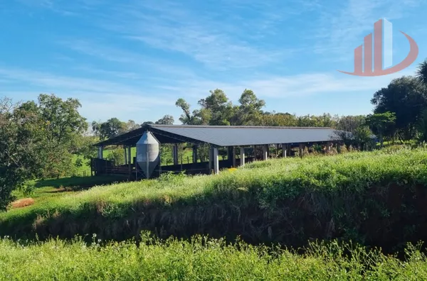 BARRACÃO PARA LOCAÇÃO DE 21X53M²