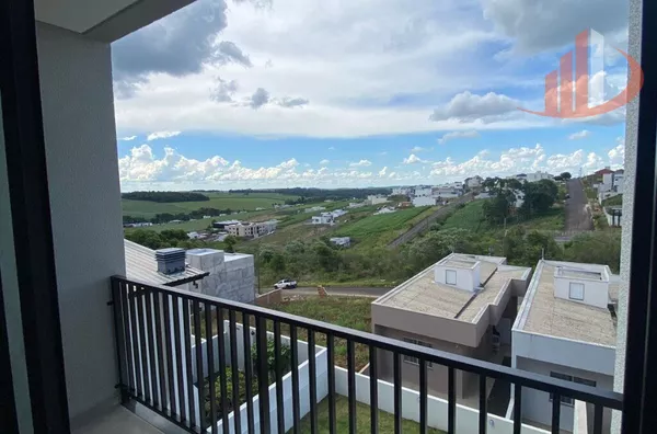 SOBRADO TRIPLEX PARA LOCAÇÃO NO BAIRRO FRARON/PR