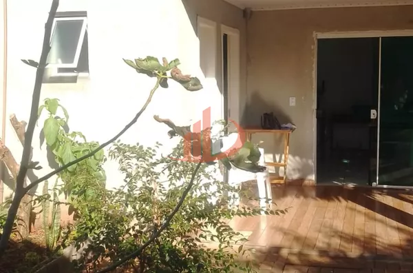 CASA E COMÉRCIO À VENDA, BAIRRO FRARON, PATO BRANCO/PR