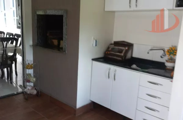 CASA EM CONDOMÍNIO FECHADO EM PATO BRANCO/PR