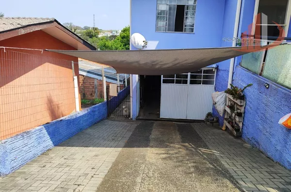 CASA A VENDA NO BAIRRO ALVORADA EM PATO BRANCO/PR