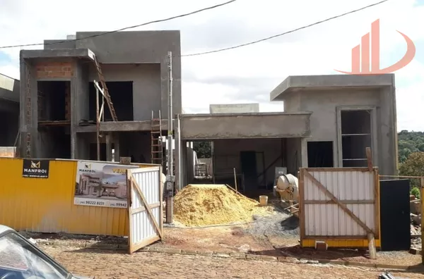 CASA EM ALTO PADRÃO NO BAIRRO SÃO FRANCISCO/PR