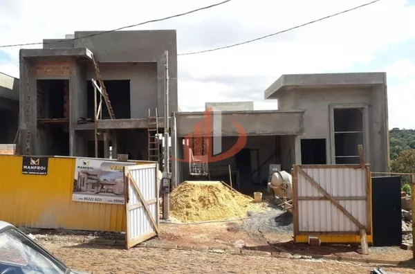 CASA EM ALTO PADRÃO NO BAIRRO SÃO FRANCISCO/PR
