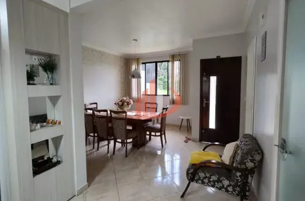 VENDE-SE CASA NO BAIRRO AMADORI EM PATO BRANCO! - Foto 2