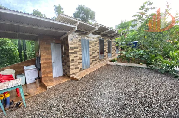 CHÁCARA COM 1200m² PRÓXIMO A ÁREA URBANA EM PATO BRANCO/PR