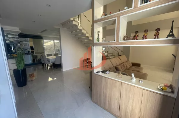 CASA ALTO PADRÃO A VENDA NO BAIRRO LA SALLE EM PATO BRANCO/PR