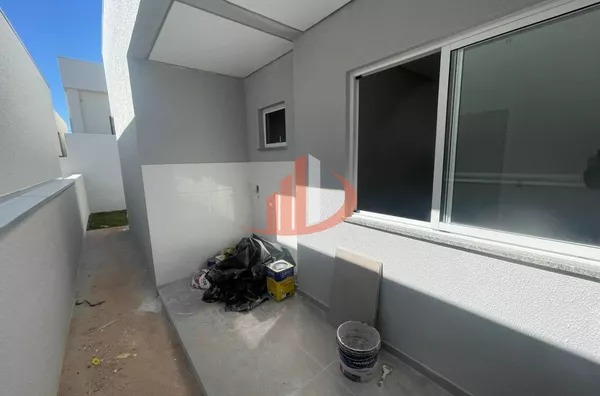 CASA COM 75m² NO BAIRRO FRARON (CASA 02) A VENDA EM PATO BRANCO/PR