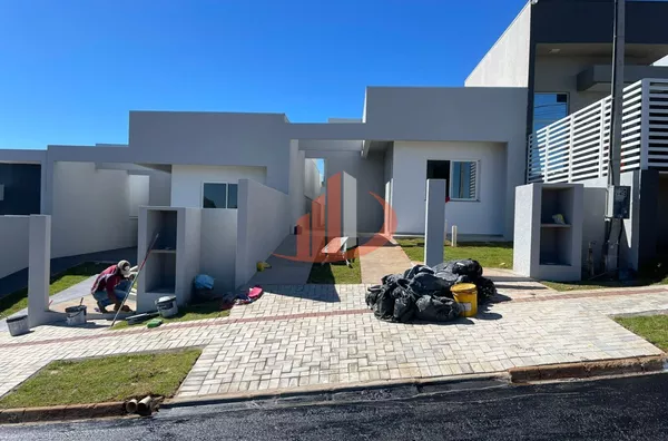 CASA COM 75m² NO BAIRRO FRARON (CASA 02) A VENDA EM PATO BRANCO/PR