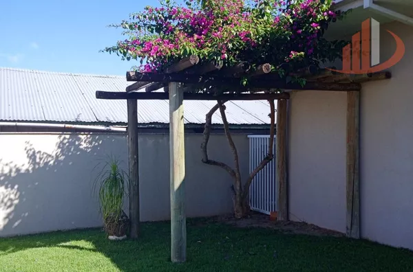 CASA COM 390m² NO BAIRRO LA SALLE EM PATO BRANCO/PR