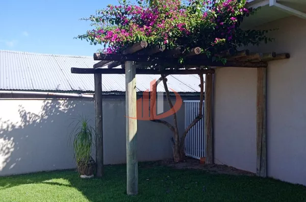 CASA COM 390m² NO BAIRRO LA SALLE EM PATO BRANCO/PR